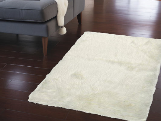 2' X 3' Off White Faux Fur Washable Area Rug-0